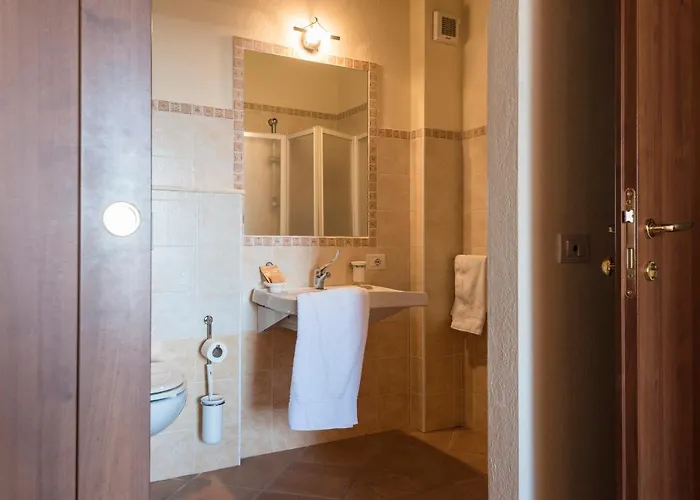 Bed & Breakfast Suvereto לינה וארוחת בוקר סוברטו