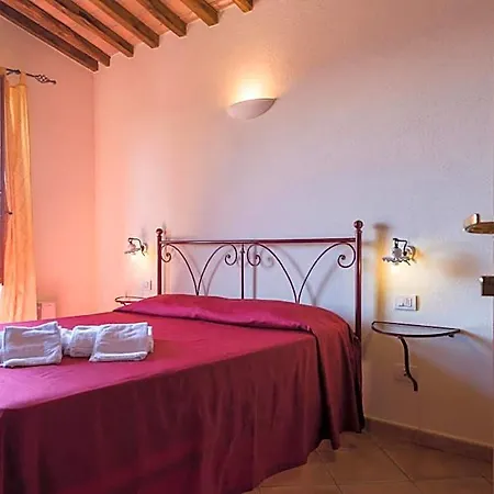 Bed & Breakfast Suvereto Panzió 3*